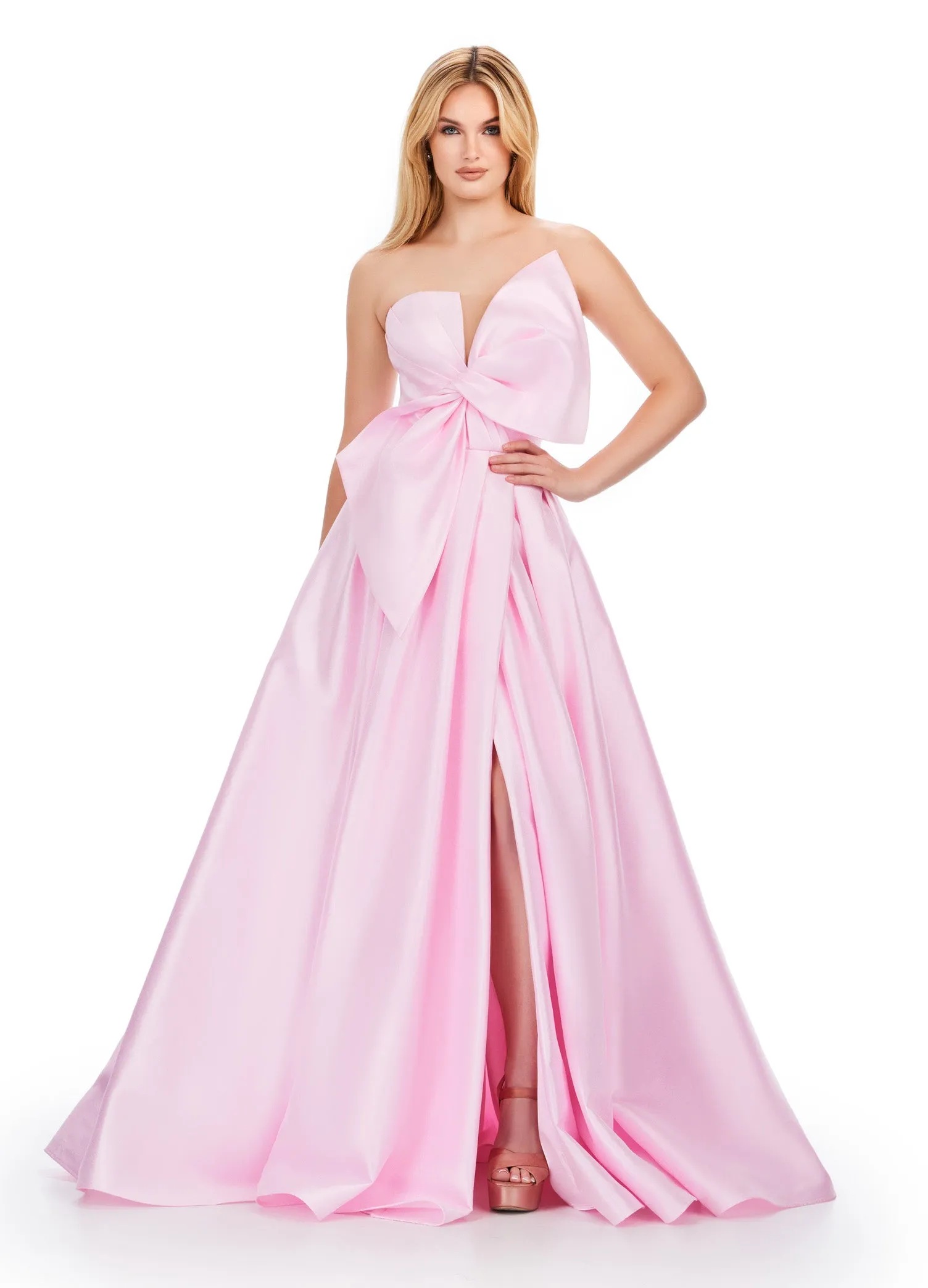 Delilah Gown