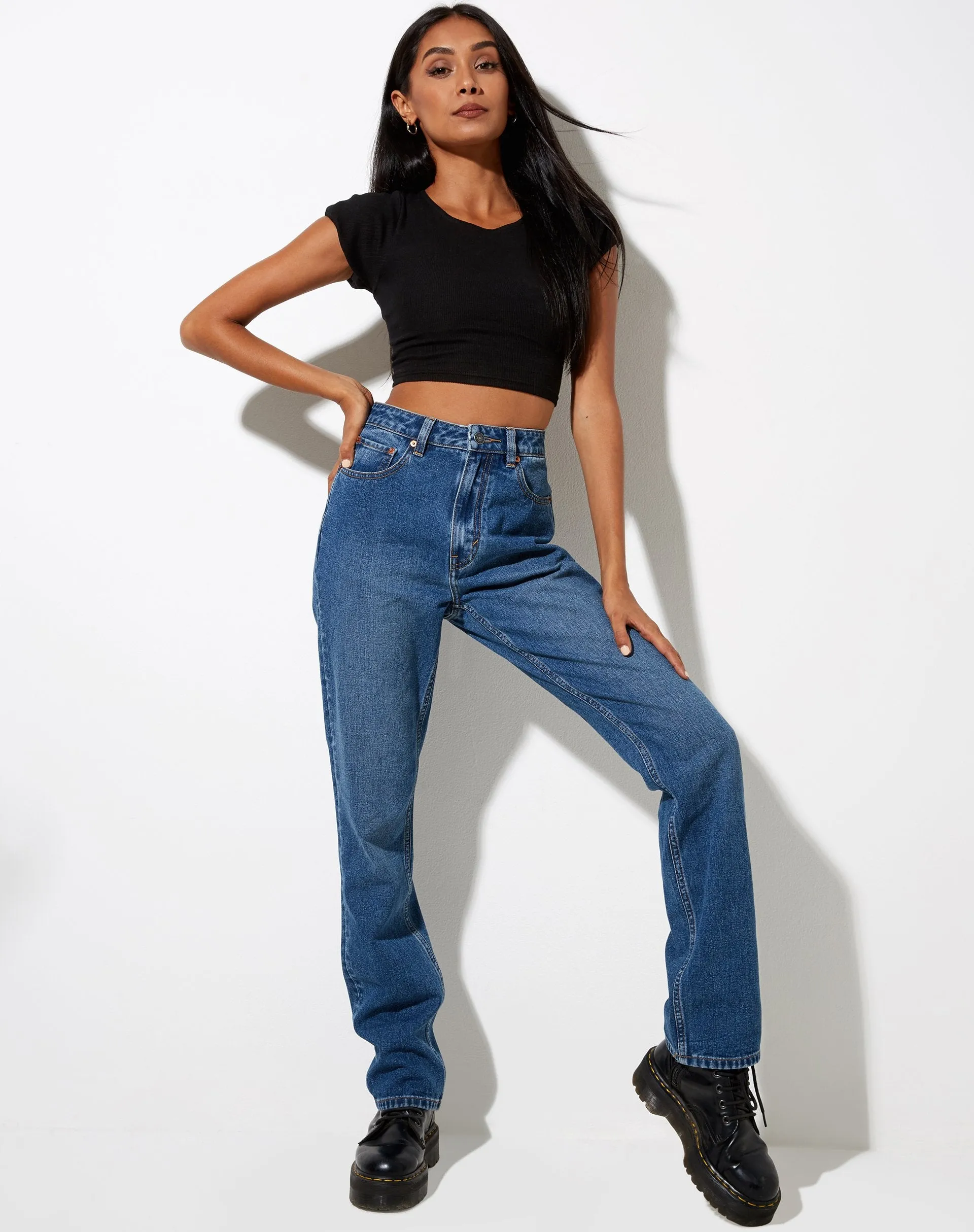 Natka Crop Top in Rib Black