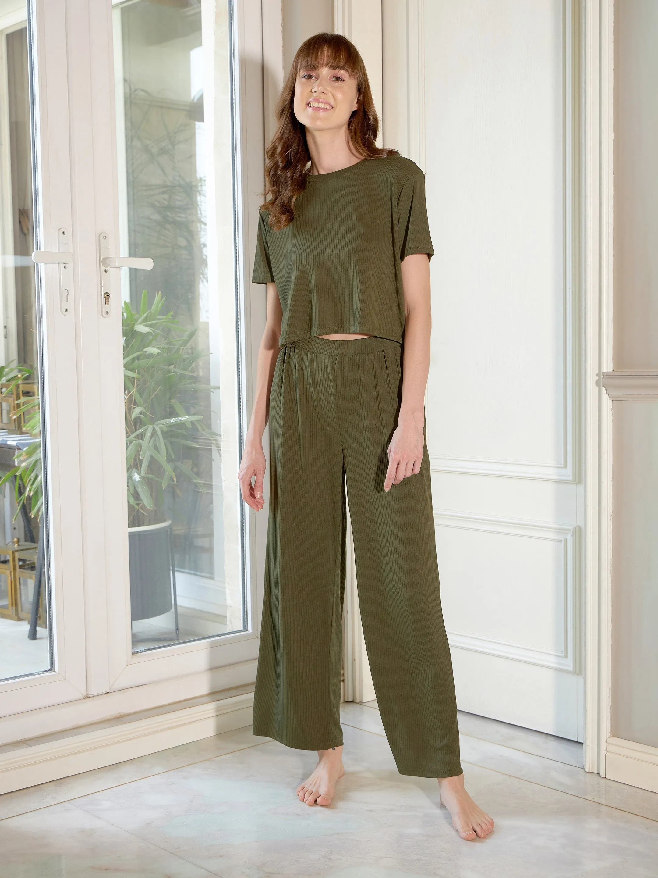 Women Olive Rib Crop Top With Straight Pants